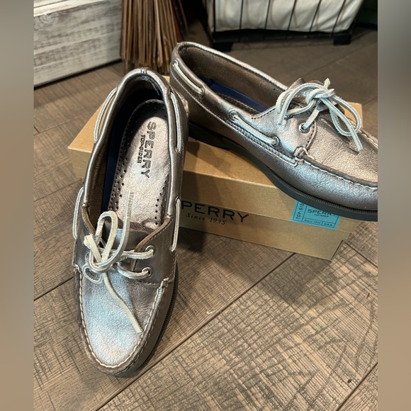 Sperry Custom Order Top Siders!! Excellent Condition! Worn Once!!! - Picture 8 of 8